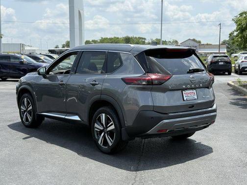 2023 Nissan Rogue SL