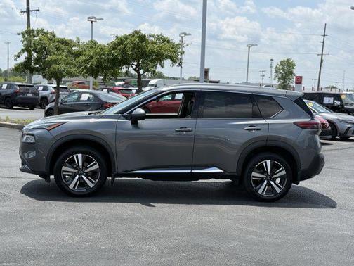 2023 Nissan Rogue SL