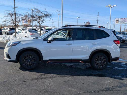 2023 Subaru Forester Sport