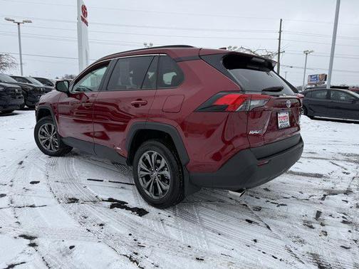 2025 Toyota RAV4 Hybrid XLE Premium