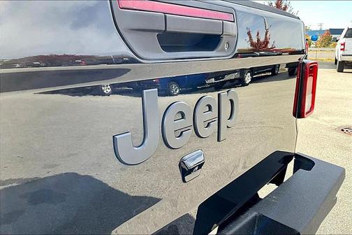 2021 Jeep Gladiator Sport S