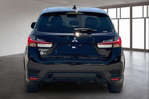 Labrador Black Pearl 2023 Mitsubishi Outlander Sport 2.0 ES