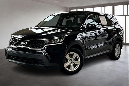 2022 Kia Sorento LX