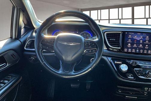 2020 Chrysler Pacifica L