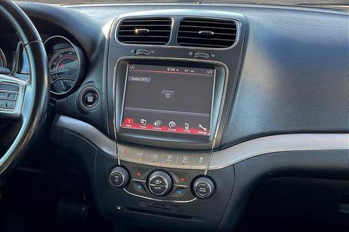 2020 Dodge Journey Crossroad