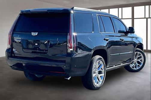2018 Cadillac Escalade Platinum