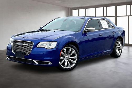 2018 Chrysler 300 Touring