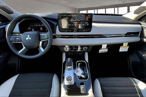 2025 Mitsubishi Outlander SE 2.5 S-AWC