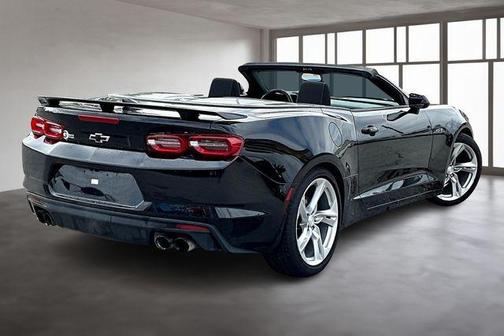 2020 Chevrolet Camaro RWD Convertible LT1