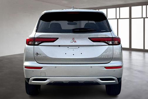 2025 Mitsubishi Outlander PHEV SE S-AWC