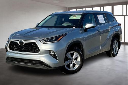 2021 Toyota Highlander LE