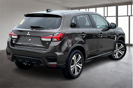 2023 Mitsubishi Outlander Sport SE