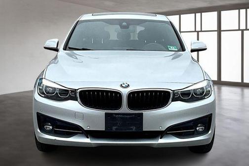 2018 BMW 330 Gran Turismo xDrive