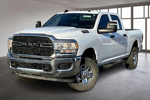 2023 RAM 2500 Tradesman Crew Cab 4x4 6'4' Box