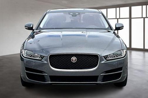 2019 Jaguar XE 25t Prestige