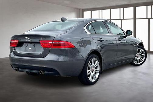 2019 Jaguar XE 25t Prestige