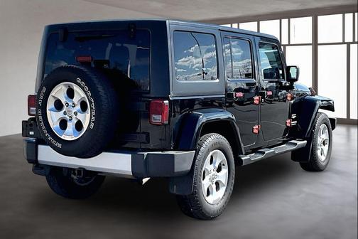 2013 Jeep Wrangler Unlimited Sahara