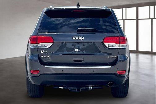 Granite Crystal Metallic Clearcoat 2019 Jeep Grand Cherokee Limited