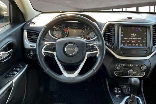 2018 Jeep Cherokee Trailhawk
