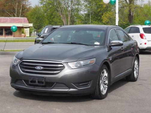 2015 Ford Taurus Limited