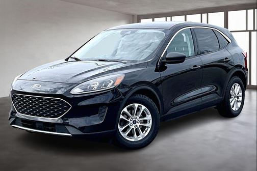 Agate Black Metallic 2022 Ford Escape SE