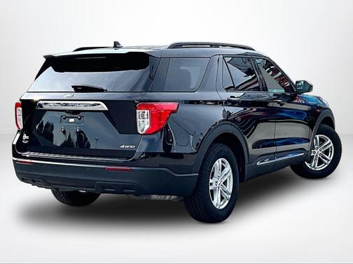 Agate Black Metallic 2023 Ford Explorer XLT