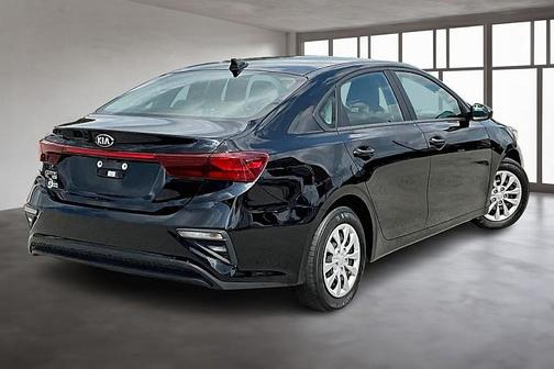 2021 Kia Forte FE