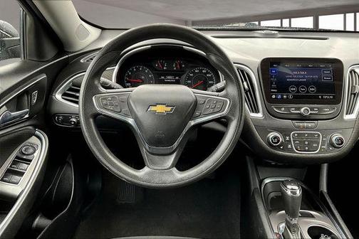 2020 Chevrolet Malibu FWD LT