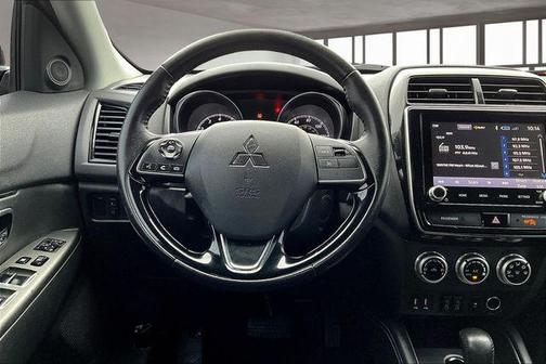 2020 Mitsubishi Outlander Sport SE