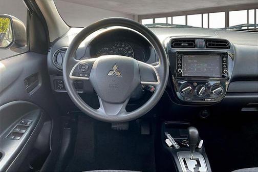 2018 Mitsubishi Mirage ES