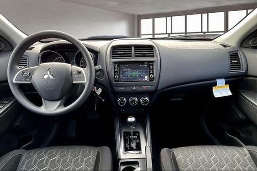 2025 Mitsubishi Outlander Sport 2.0 ES