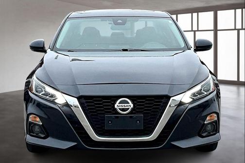 2021 Nissan Altima 2.5 SL