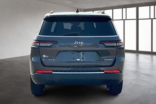 2022 Jeep Grand Cherokee L Laredo