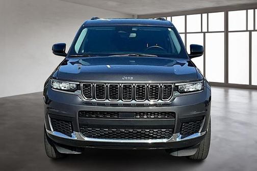 2022 Jeep Grand Cherokee L Laredo