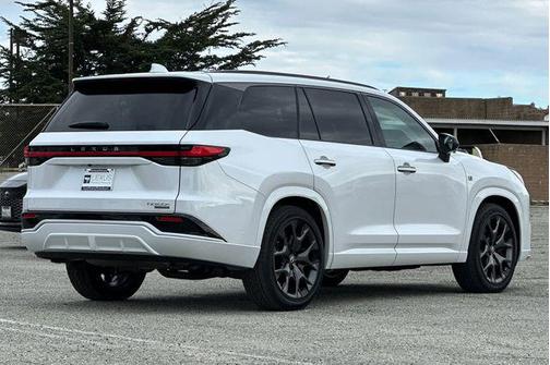 2026 Lexus TX 500h F SPORT Premium