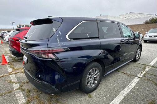 Blueprint 2025 Toyota Sienna LE