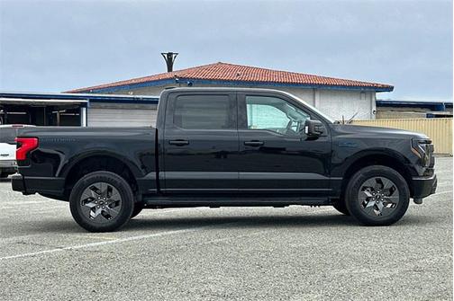 2024 Ford F-150 Lightning Flash