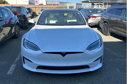 2022 Tesla Model S Base