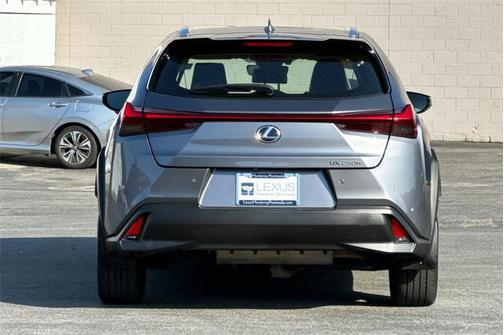 2020 Lexus UX 250h Base