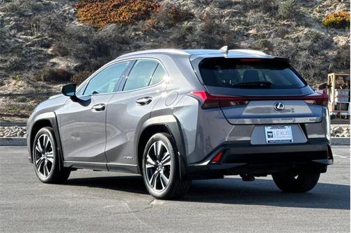 2020 Lexus UX 250h Base