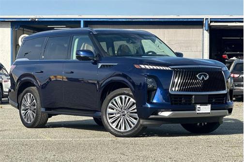 2025 INFINITI QX80 SENSORY AWD
