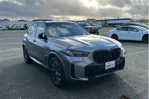 2026 BMW X5 M60i