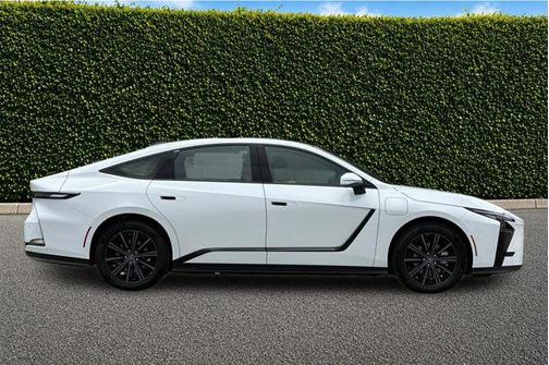 Ultra White 2026 Lexus ES 350e Premium