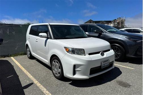 2012 Scion xB Release Series 9.0