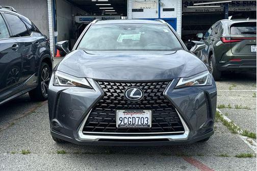 Cloudburst Gray 2022 Lexus UX 250h Base