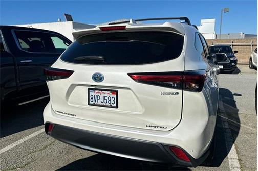 2021 Toyota Highlander Hybrid Limited