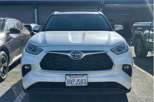 2021 Toyota Highlander Hybrid Limited