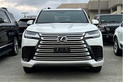 2024 Lexus LX 600 Premium