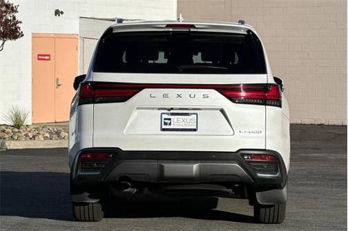 2024 Lexus LX 600 Premium