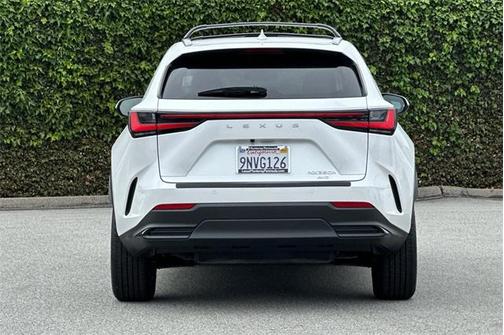 2025 Lexus NX 350h Premium
